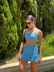 Leia mais sobre o artigo Preparada para primavera? Aposte em looks fitness com cores vivas!