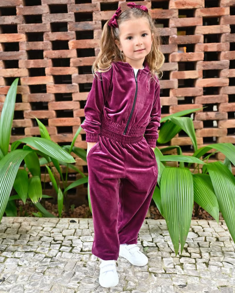 Leia mais sobre o artigo Athleisure Infantil: Conforto e Moda nas Roupas Esportivas
