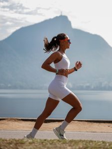 Leia mais sobre o artigo Looks para corrida e cardio: shorts antiatrito e sustentação máxima para correr