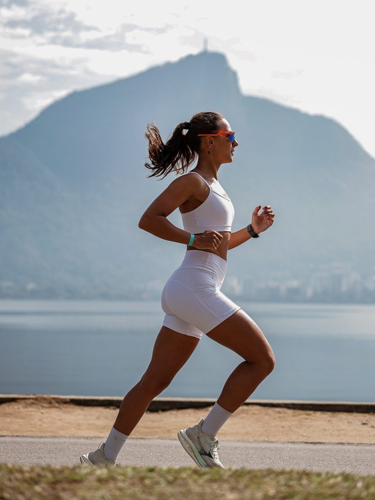 Leia mais sobre o artigo Looks para corrida e cardio: shorts antiatrito e sustentação máxima para correr